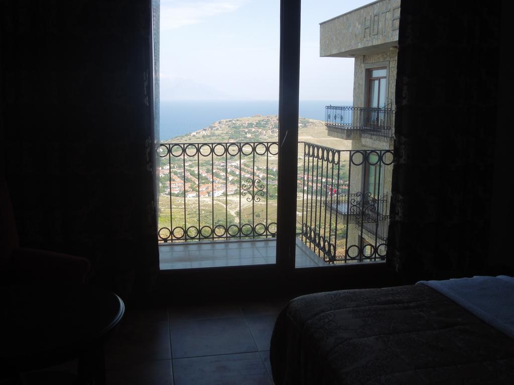Masi Hotel İmroz Camera foto