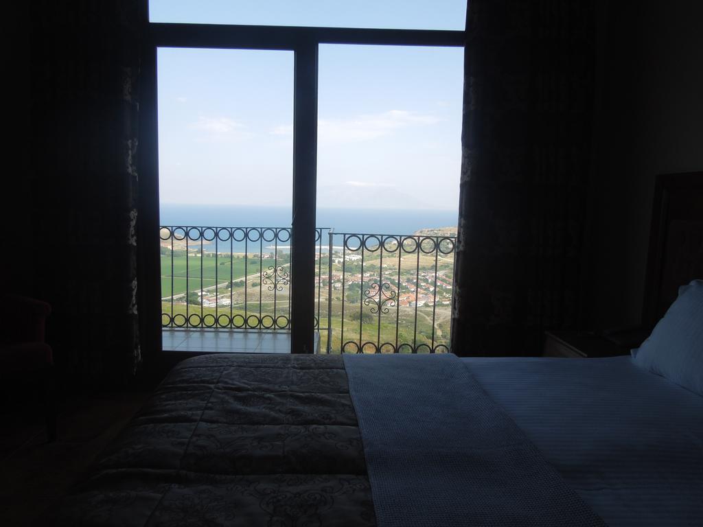 Masi Hotel İmroz Camera foto