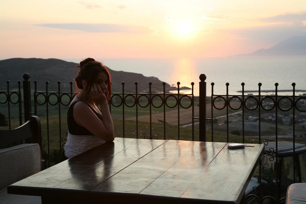 Masi Hotel İmroz Esterno foto