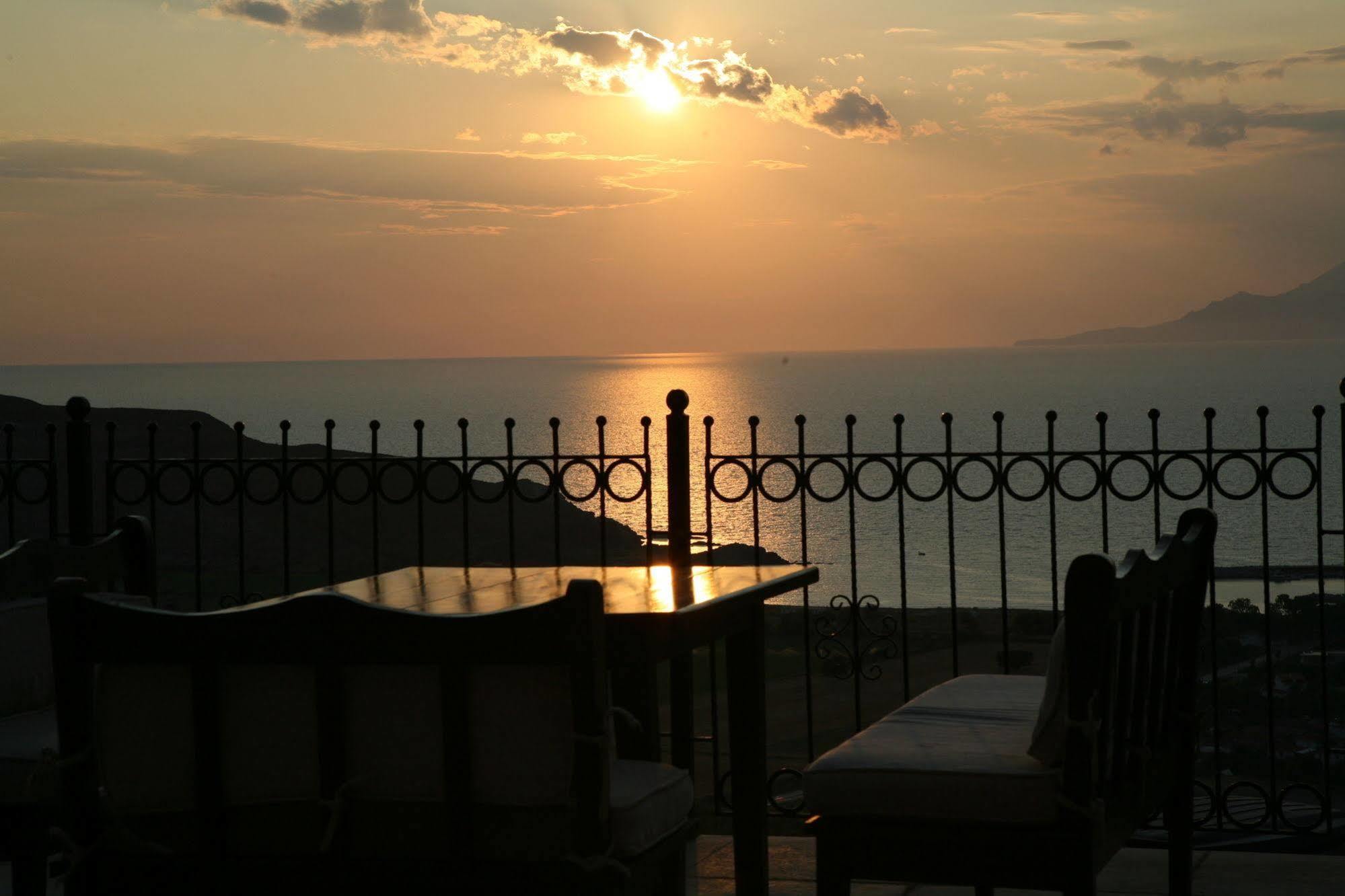 Masi Hotel İmroz Esterno foto